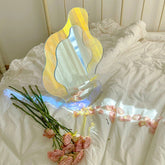 Ästhetischer geschwungener Spiegel